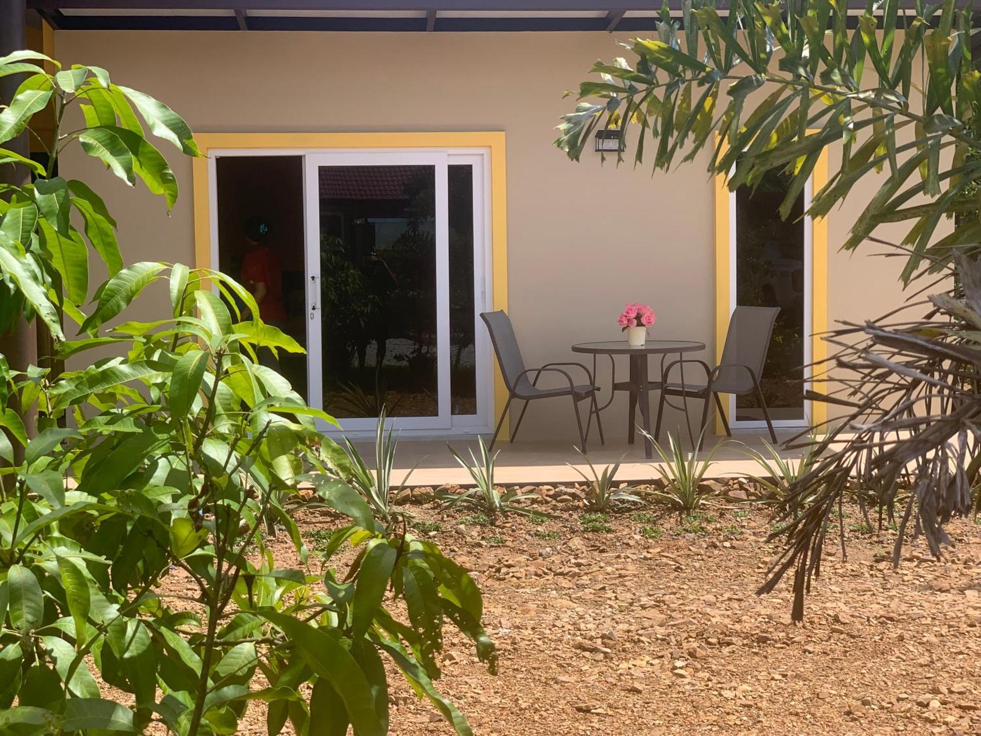 Pajaree And Udo'S Happy Homestay Транг Экстерьер фото
